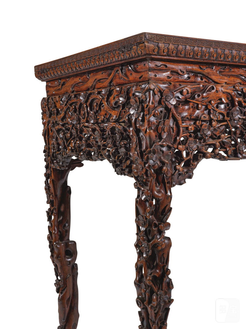 清 十九世紀 紅木雕梅紋長方桌 | GRANDE TABLE EN HONGMU SCULPTÉ À DÉCOR DE FLEURS DE PRUNIERS - 图12